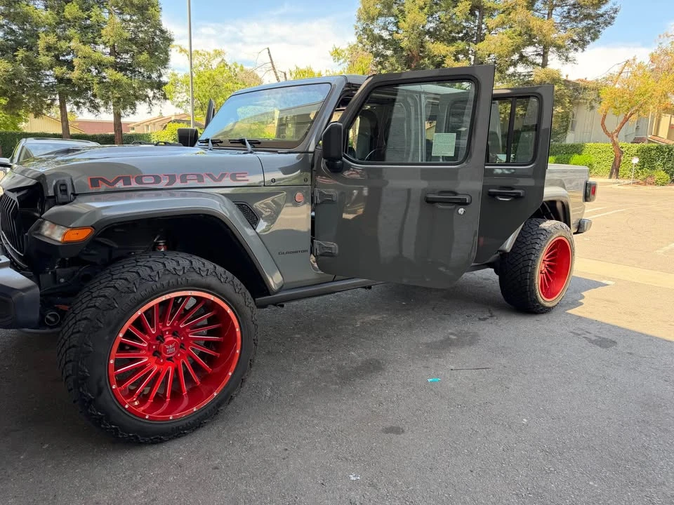 2021 Jeep JT Gladiator - Image 10 of 15