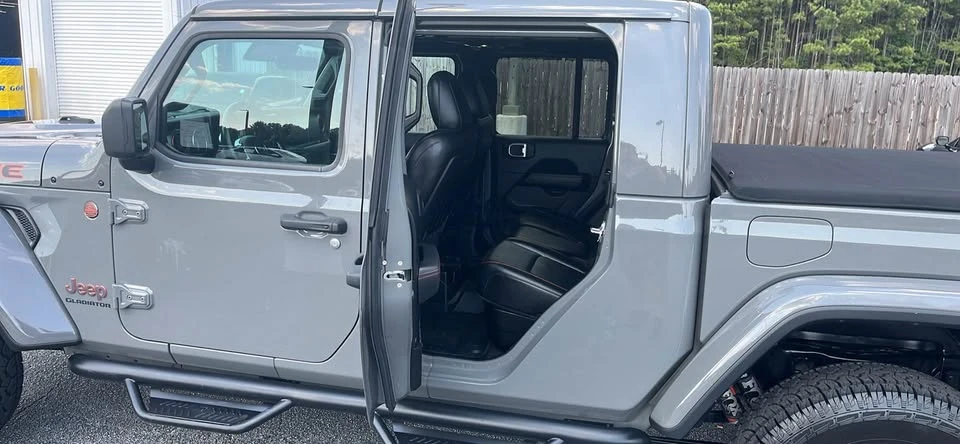 2021 Jeep JT Gladiator - Image 6 of 7