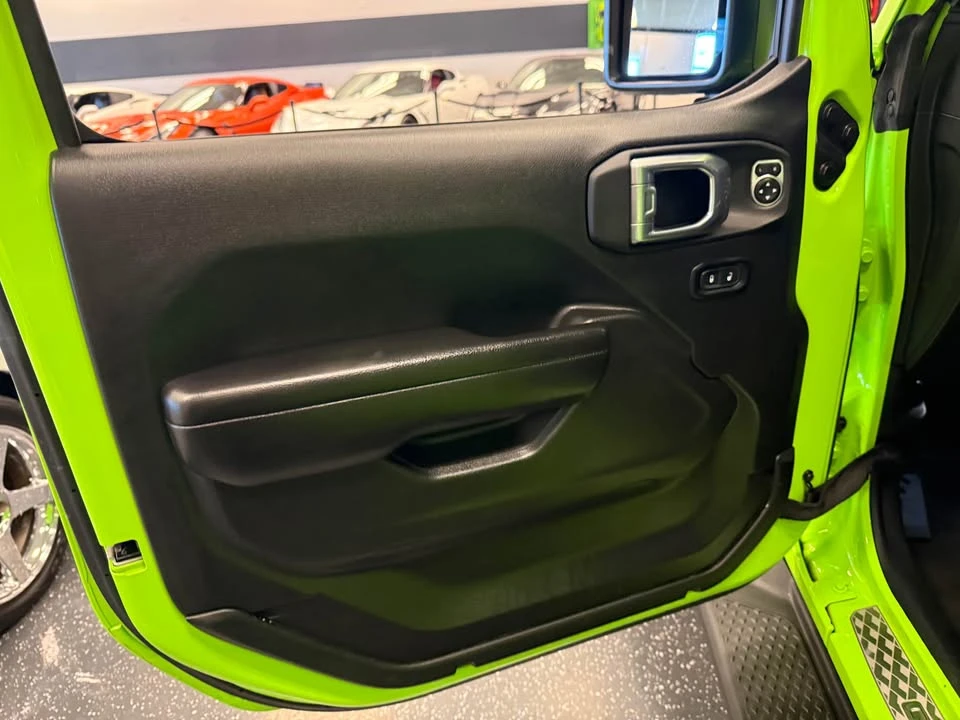 2021 Jeep JT Gladiator - Image 14 of 18
