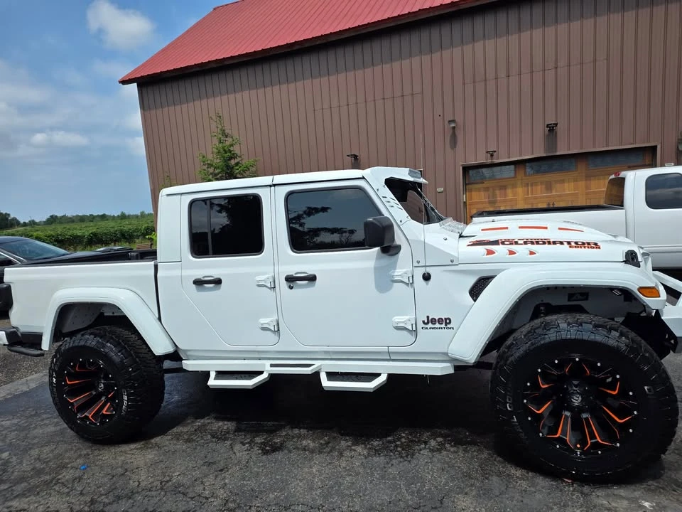 2021 Jeep JT Gladiator - Image 10 of 15