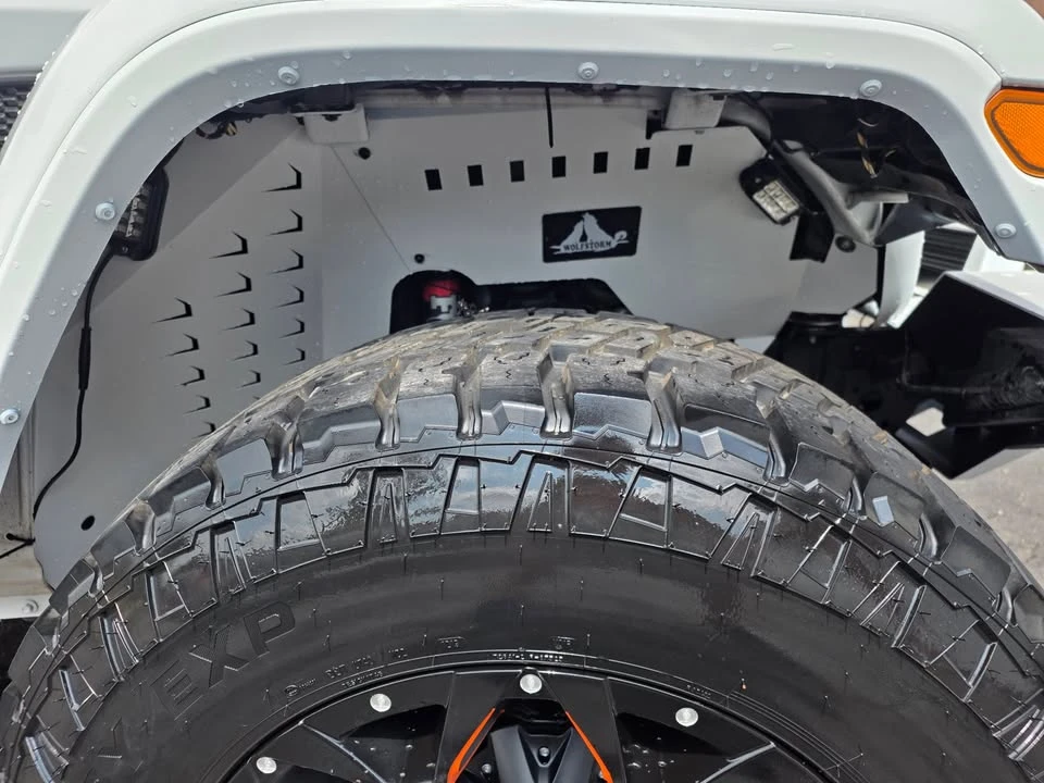 2021 Jeep JT Gladiator - Image 11 of 15