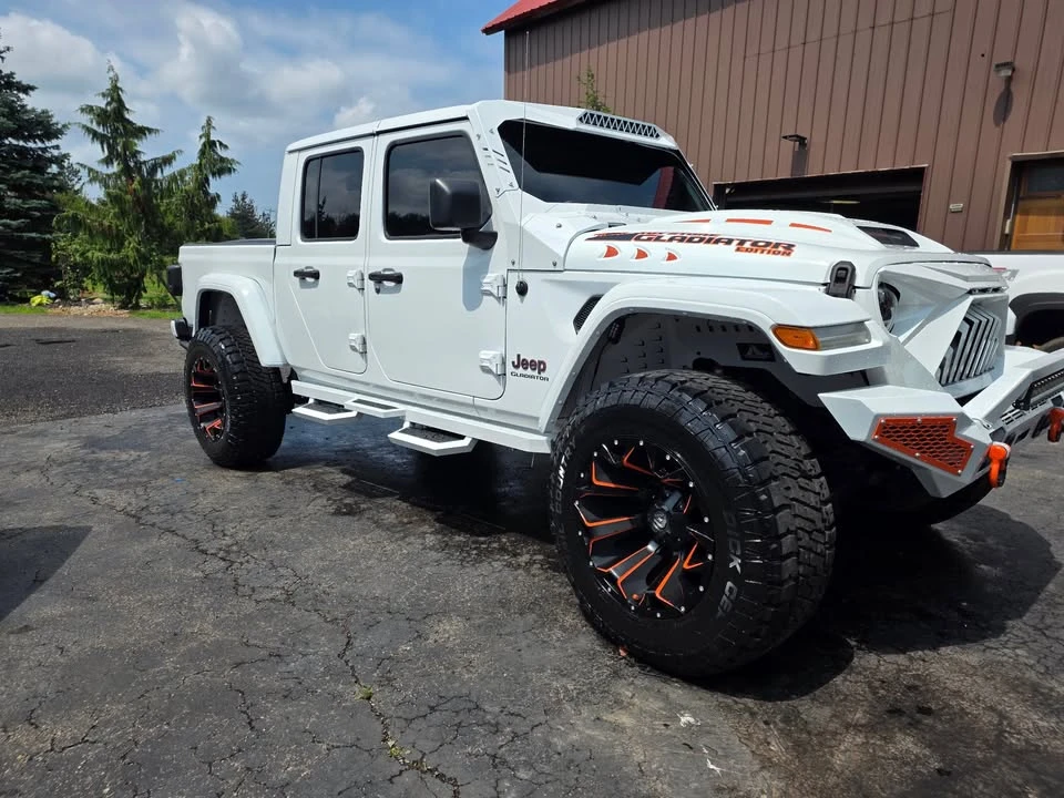 2021 Jeep JT Gladiator - Image 12 of 15
