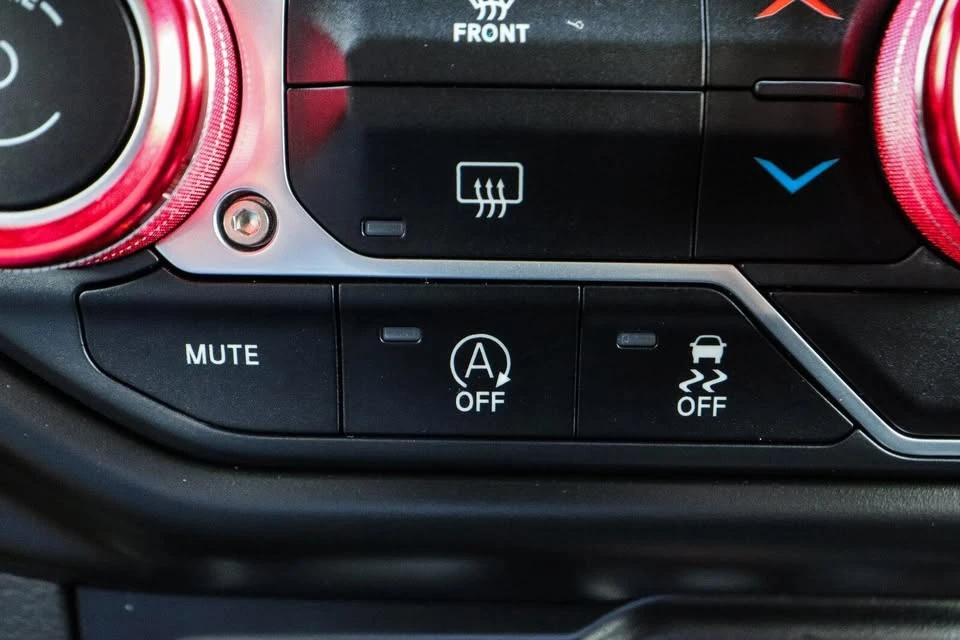 2021 Jeep JT Gladiator - Image 10 of 20
