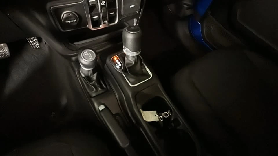 2021 Jeep JT Gladiator - Image 19 of 20