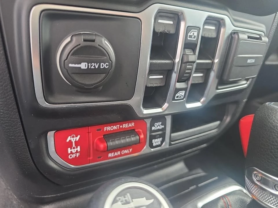 2021 Jeep JT Gladiator - Image 14 of 20