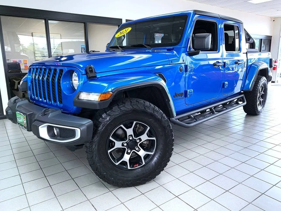 2021 Jeep JT Gladiator - Image 2 of 17