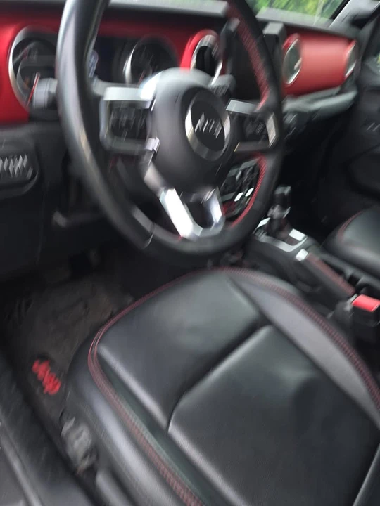 2021 Jeep JT Gladiator - Image 9 of 10
