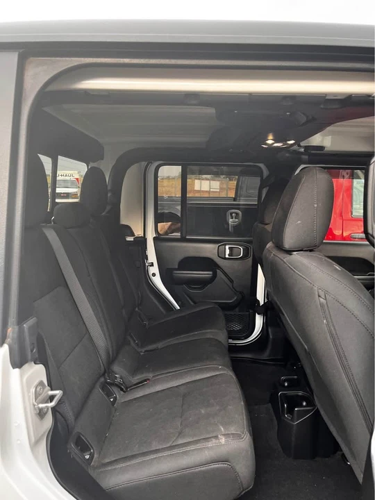 2021 Jeep JT Gladiator - Image 3 of 9