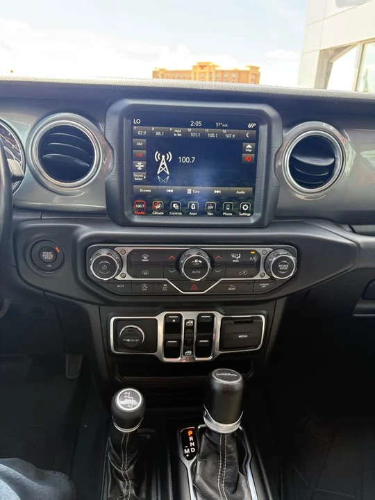 2021 Jeep JT Gladiator - Image 11 of 13