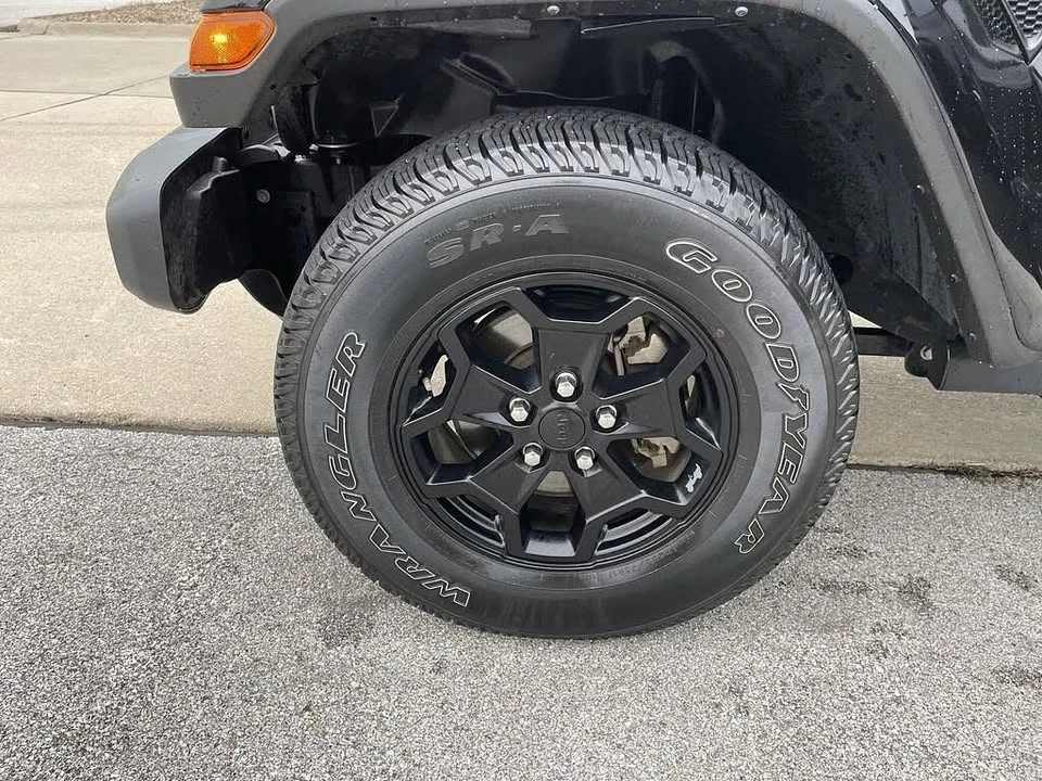 2021 Jeep JT Gladiator - Image 10 of 20