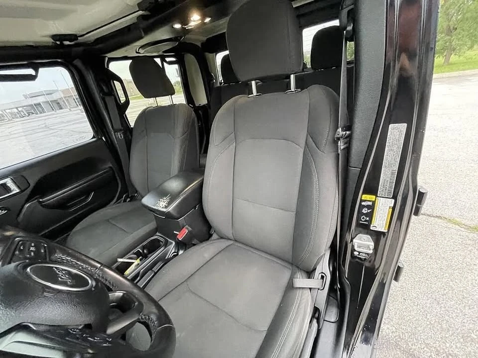 2021 Jeep JT Gladiator - Image 18 of 20
