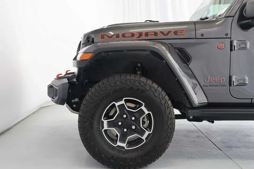 2021 Jeep JT Gladiator - Image 11 of 19