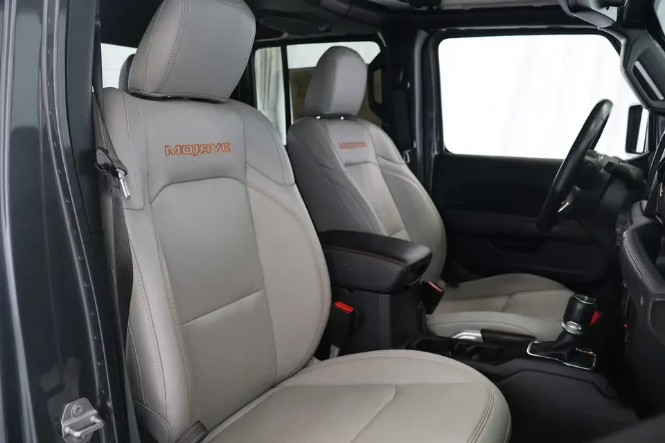 2021 Jeep JT Gladiator - Image 16 of 19