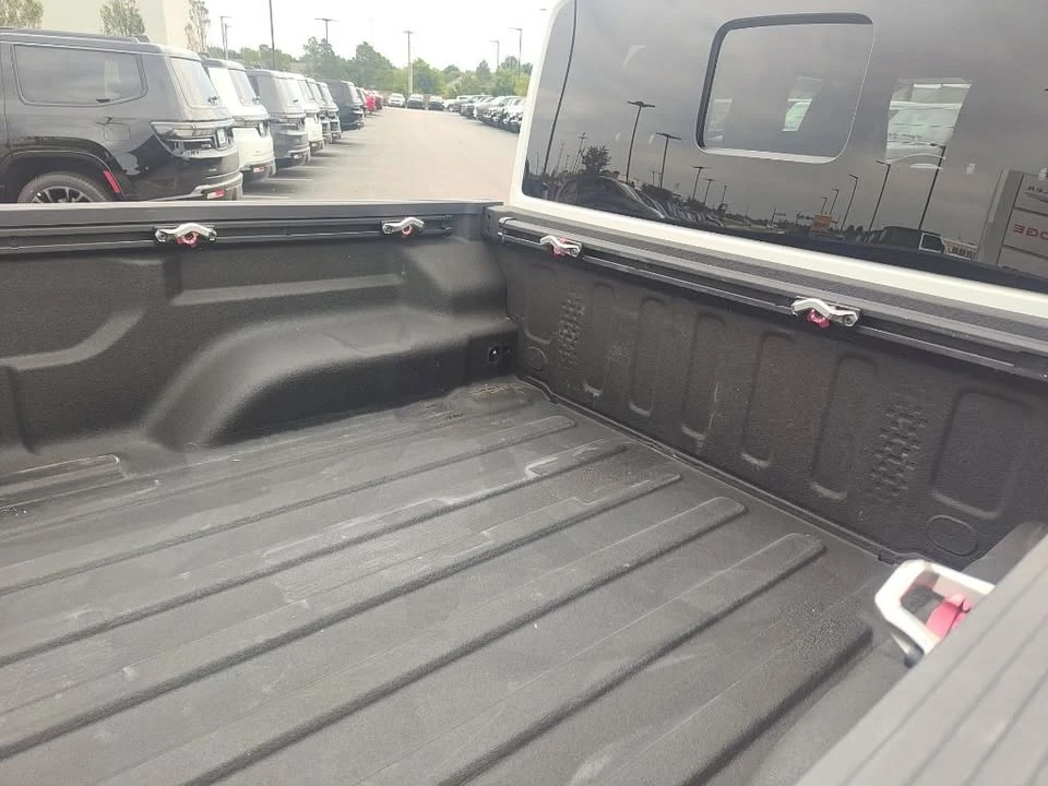2021 Jeep JT Gladiator - Image 11 of 20