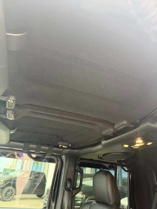 2021 Jeep JT Gladiator - Image 19 of 20