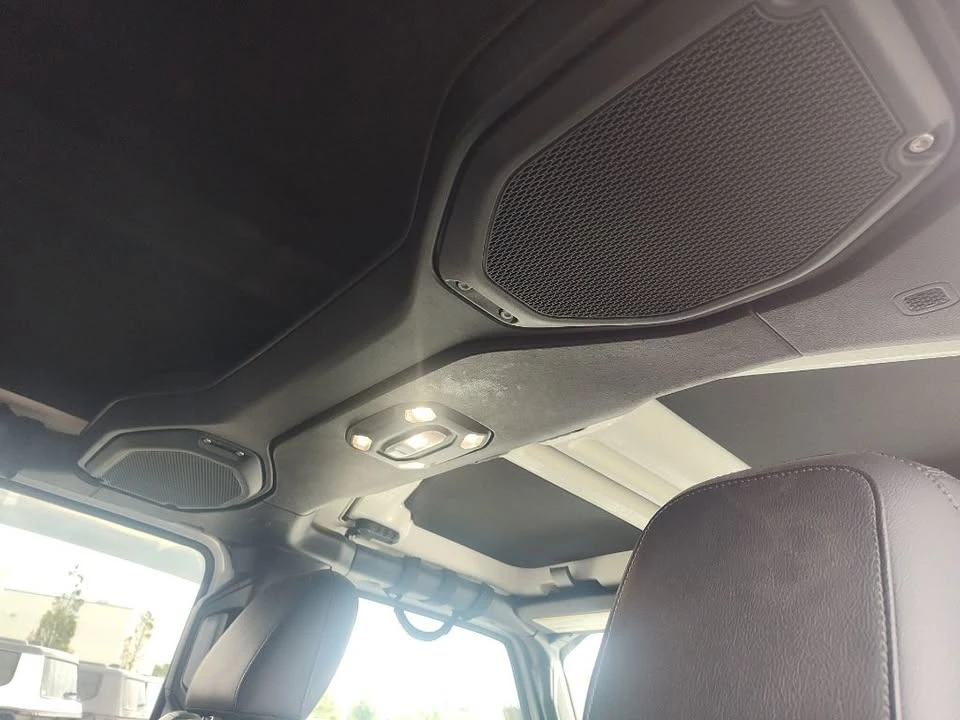 2021 Jeep JT Gladiator - Image 14 of 20