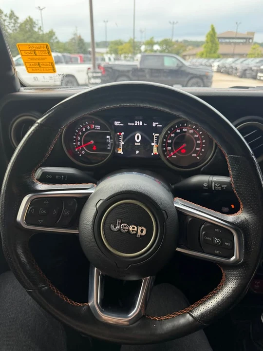 2021 Jeep JT Gladiator - Image 13 of 20