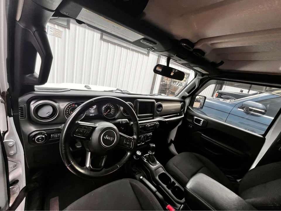 2021 Jeep JT Gladiator - Image 6 of 9