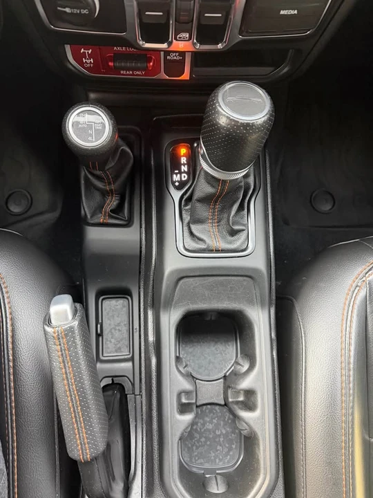 2021 Jeep JT Gladiator - Image 15 of 20