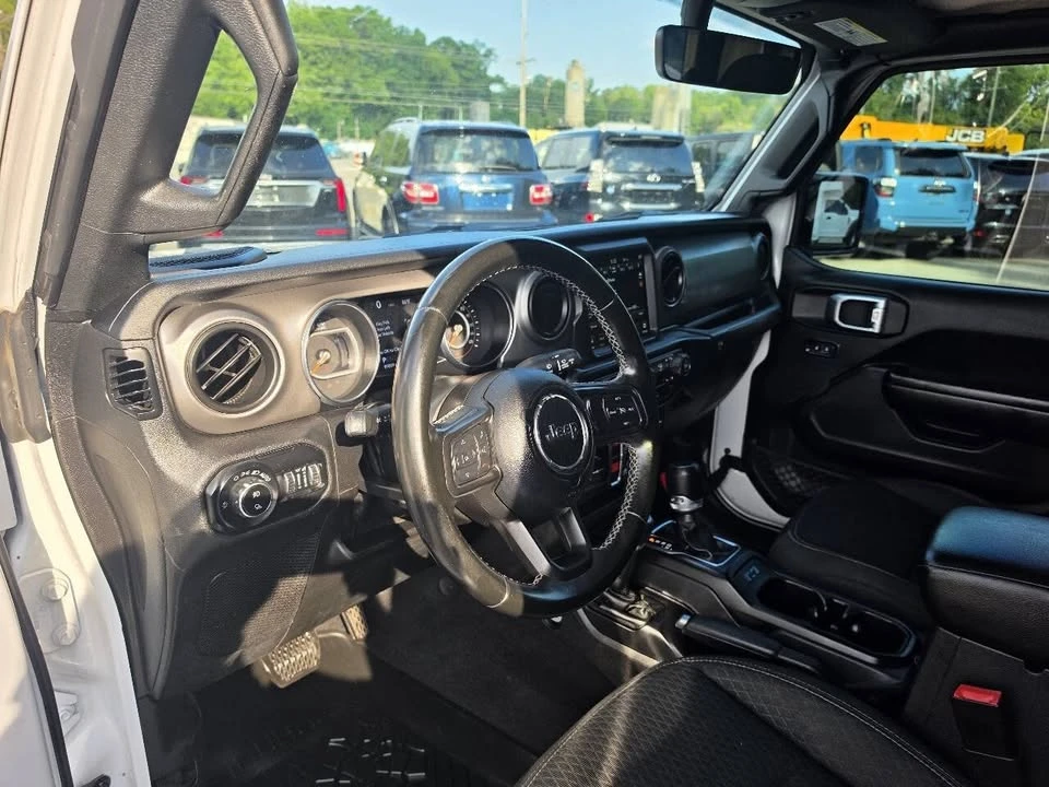 2021 Jeep JT Gladiator - Image 11 of 20