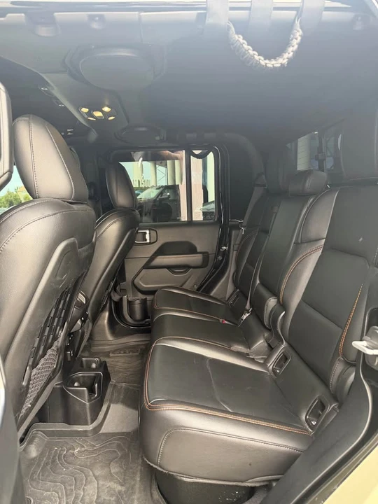 2021 Jeep JT Gladiator - Image 18 of 20