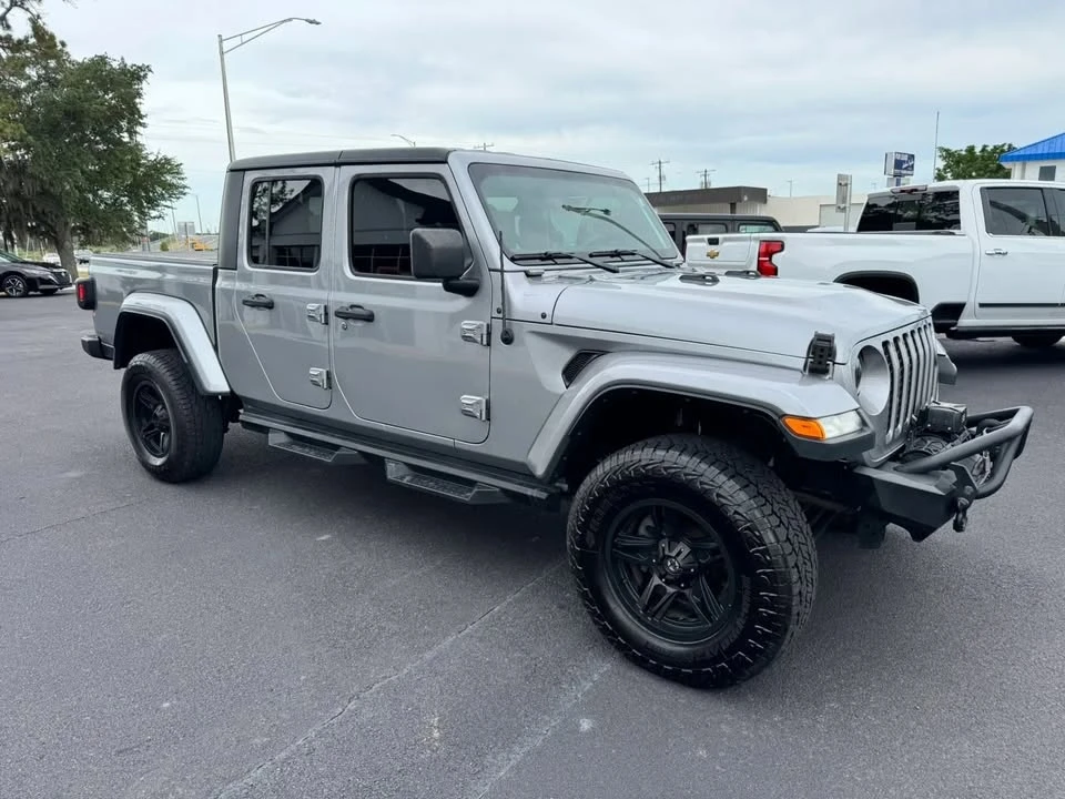 2021 Jeep JT Gladiator - Image 2 of 12