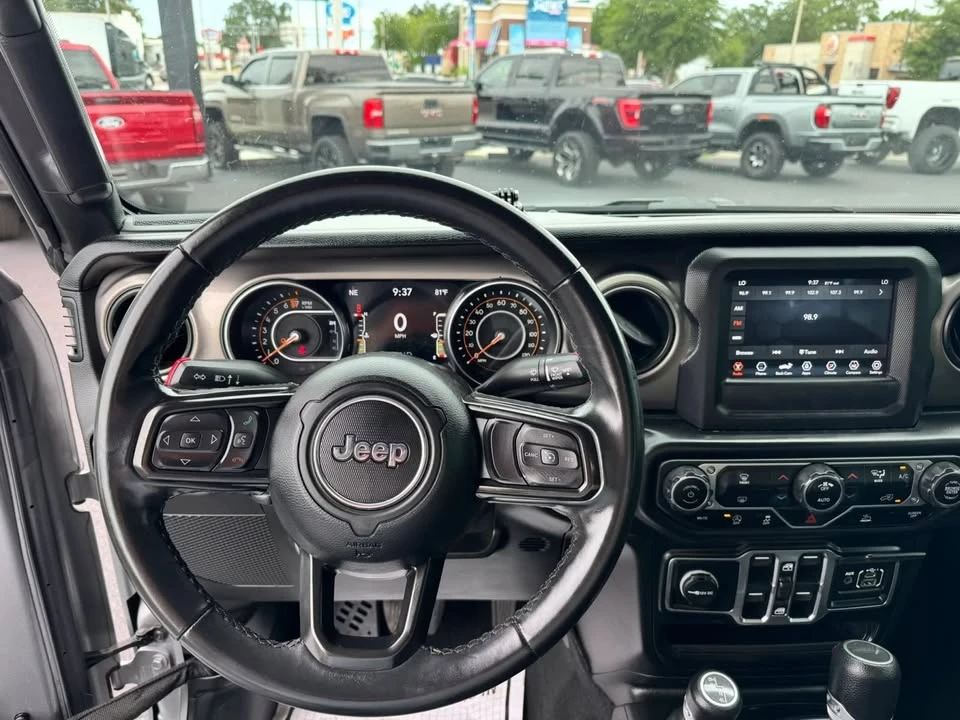 2021 Jeep JT Gladiator - Image 11 of 12