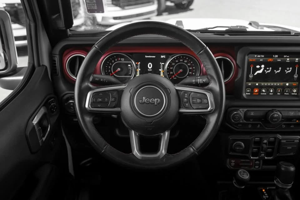 2021 Jeep JT Gladiator - Image 9 of 16