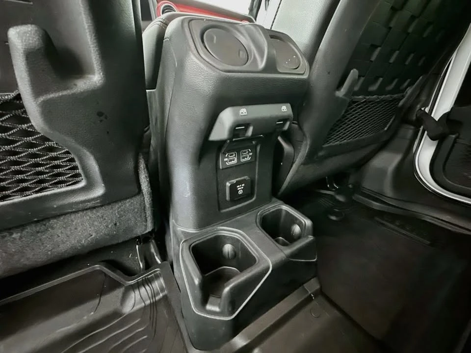 2021 Jeep JT Gladiator - Image 18 of 20