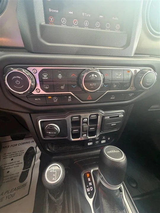 2021 Jeep JT Gladiator - Image 14 of 20