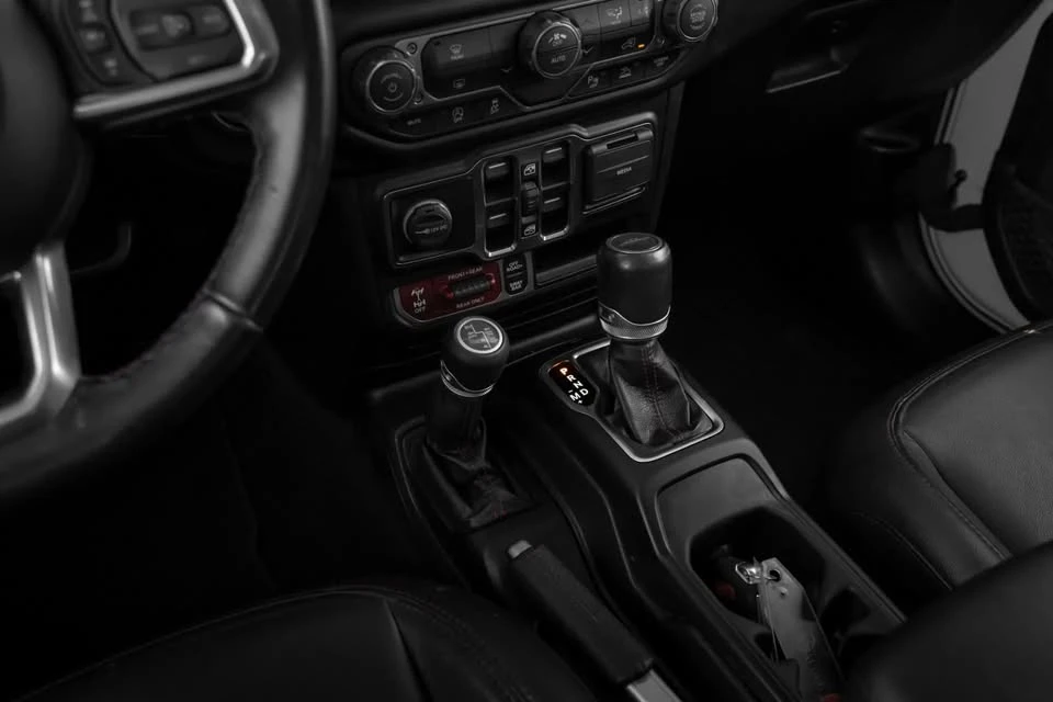 2021 Jeep JT Gladiator - Image 13 of 16