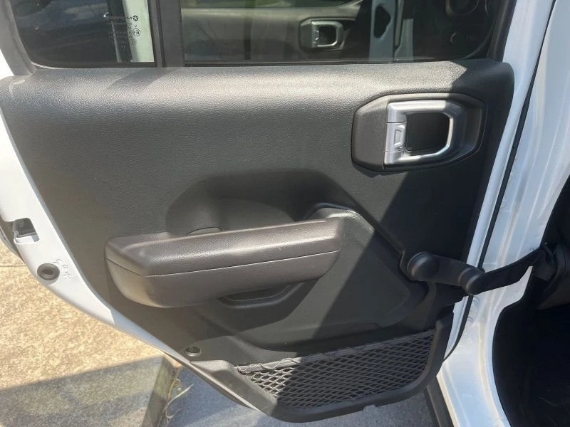 2021 Jeep JT Gladiator - Image 8 of 19