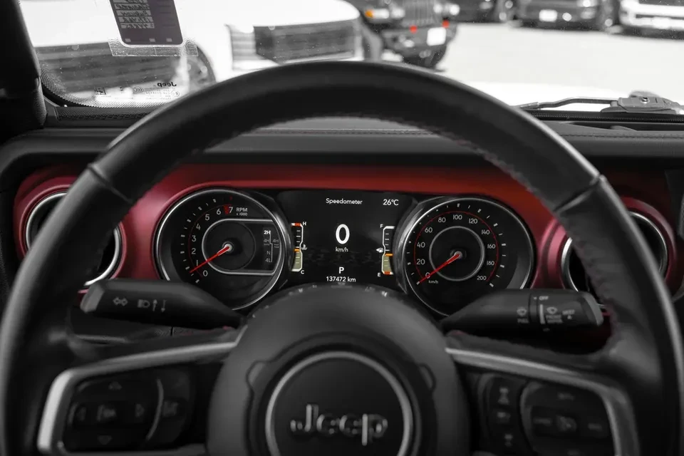 2021 Jeep JT Gladiator - Image 14 of 20