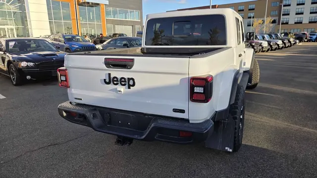 2021 Jeep Gladiator Overland
