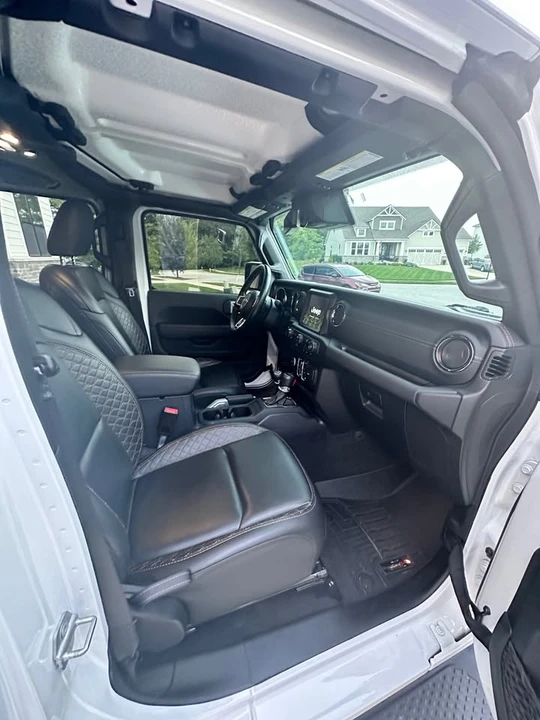 2021 Jeep JT Gladiator - Image 10 of 18