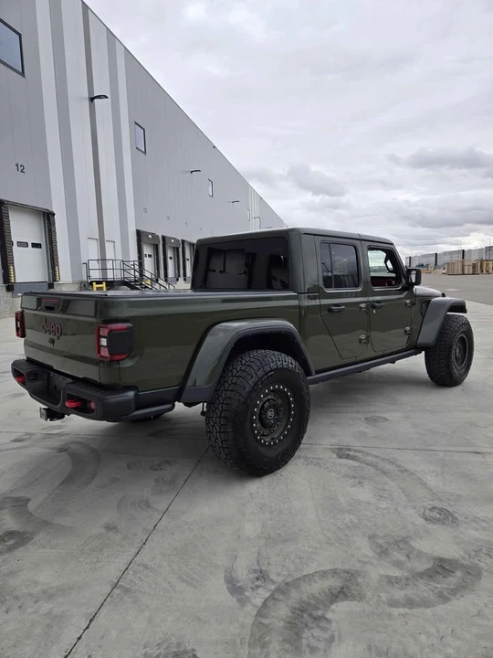 2021 Jeep JT Gladiator - Image 15 of 20