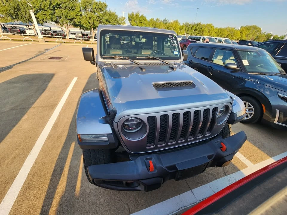2021 Jeep JT Gladiator - Image 2 of 10