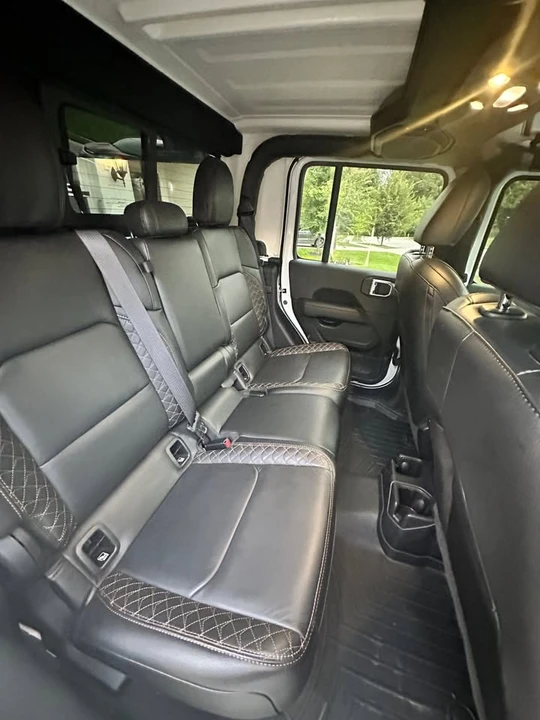 2021 Jeep JT Gladiator - Image 12 of 18