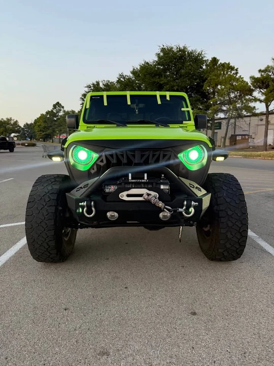 2021 Jeep JT Gladiator - Image 2 of 11