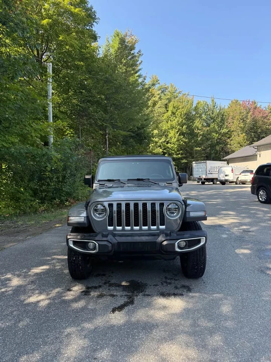 2021 Jeep JT Gladiator - Image 2 of 15