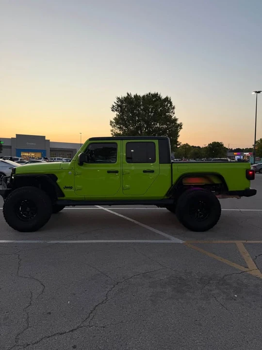 2021 Jeep JT Gladiator - Image 4 of 11