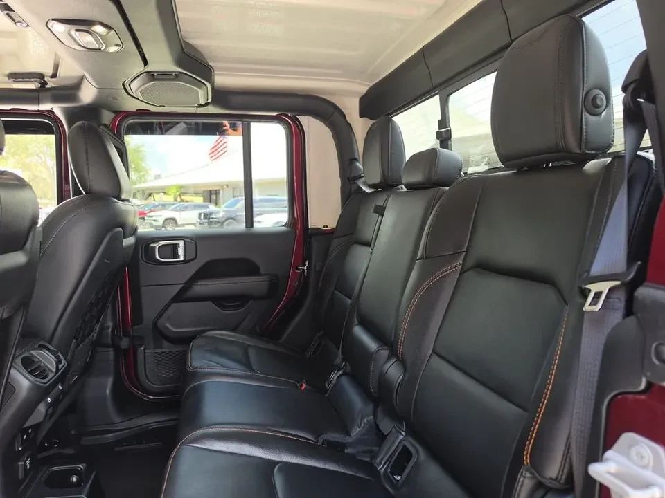2021 Jeep JT Gladiator - Image 13 of 16