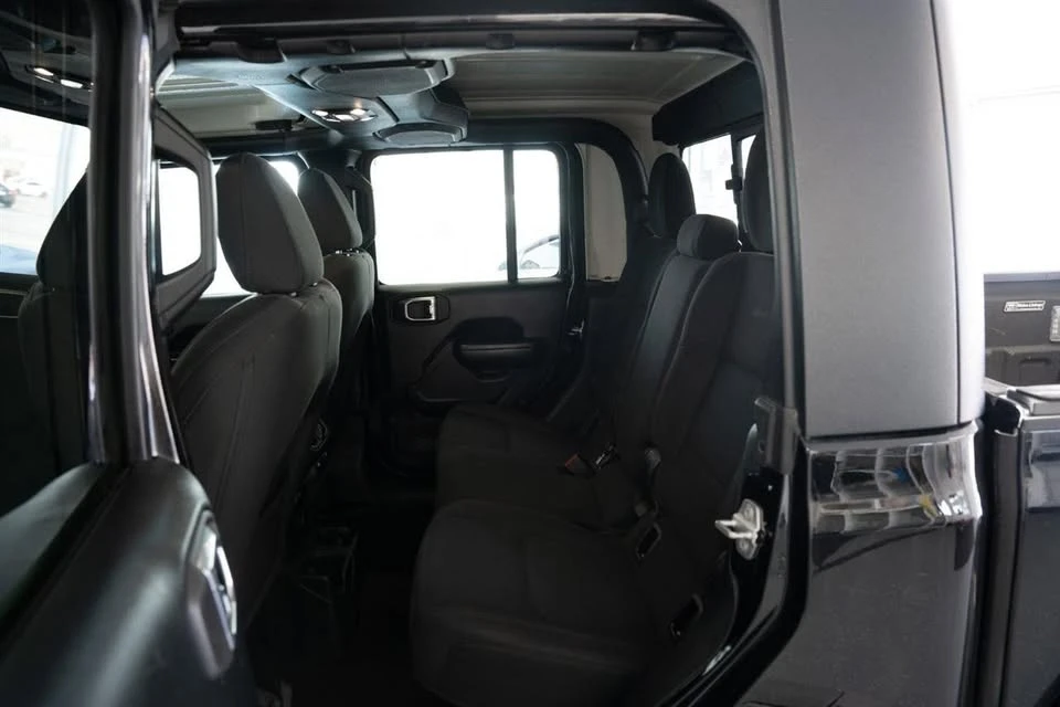 2021 Jeep JT Gladiator - Image 10 of 17