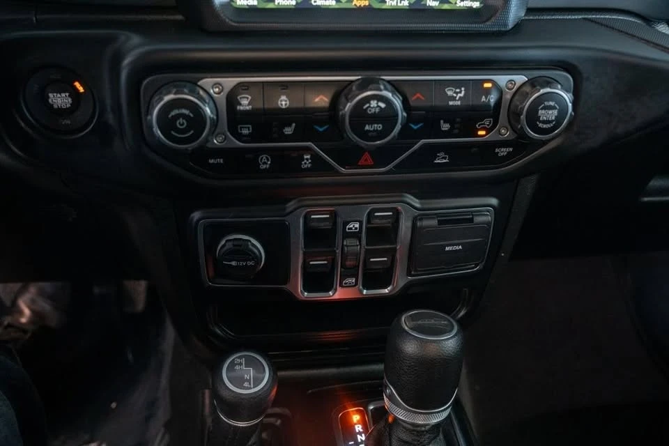2021 Jeep JT Gladiator - Image 16 of 17