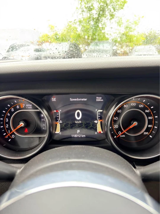 2021 Jeep JT Gladiator - Image 15 of 18