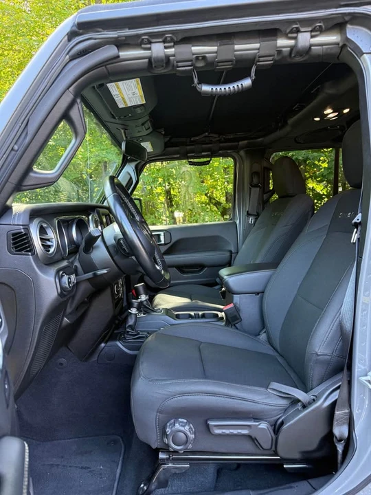 2021 Jeep JT Gladiator - Image 10 of 15