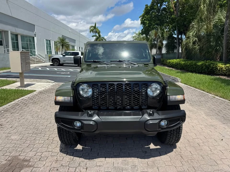 2021 Jeep JT Gladiator - Image 2 of 8