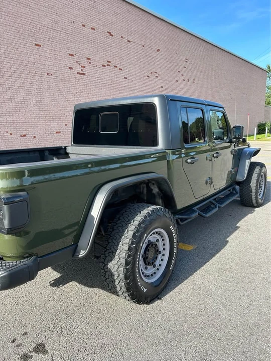 2021 Jeep JT Gladiator - Image 4 of 9