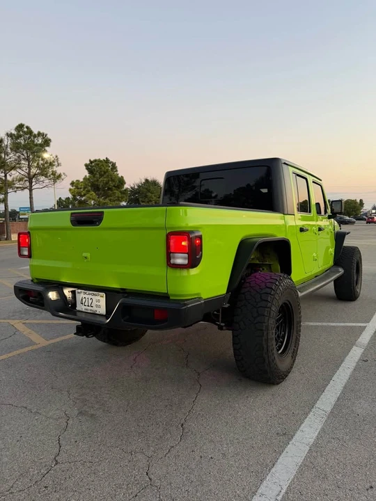 2021 Jeep JT Gladiator - Image 8 of 11