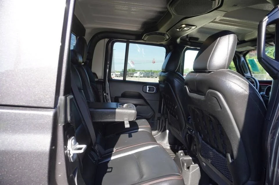 2021 Jeep JT Gladiator - Image 17 of 20